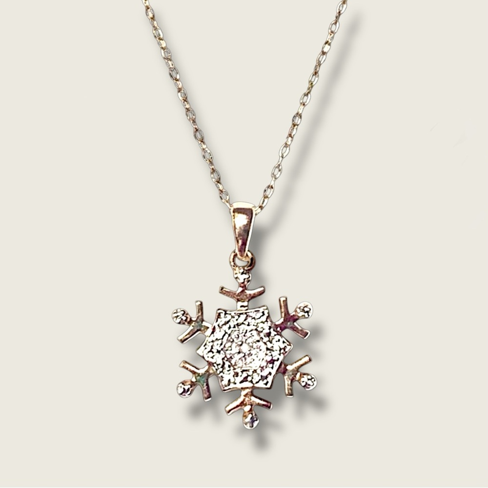 925 Sterling Silver Necklace Smowflake